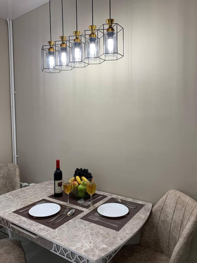 Charming And Modern Apartment At Heart Of Tashkent Ngoại thất bức ảnh