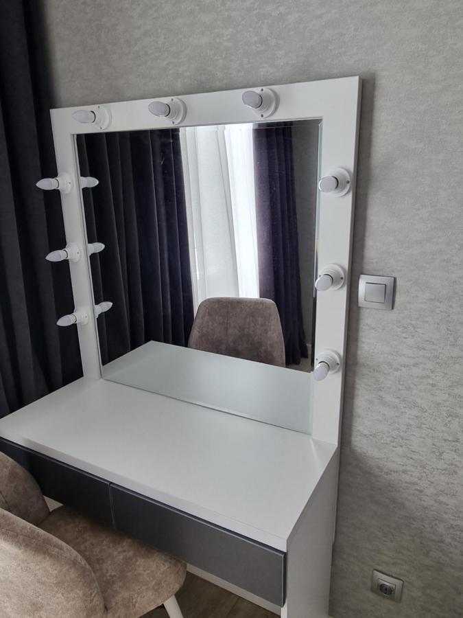 Charming And Modern Apartment At Heart Of Tashkent Ngoại thất bức ảnh