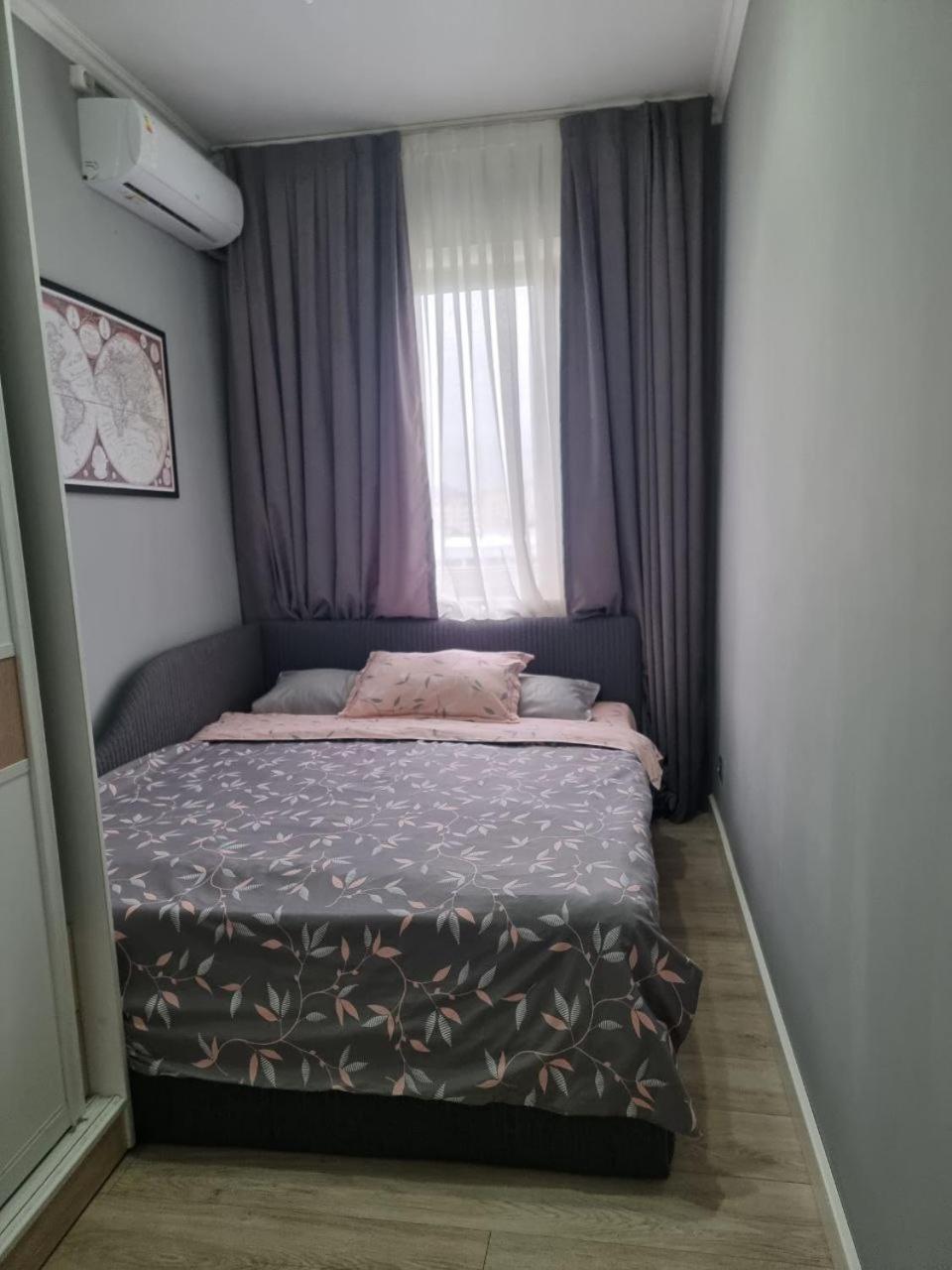 Charming And Modern Apartment At Heart Of Tashkent Ngoại thất bức ảnh